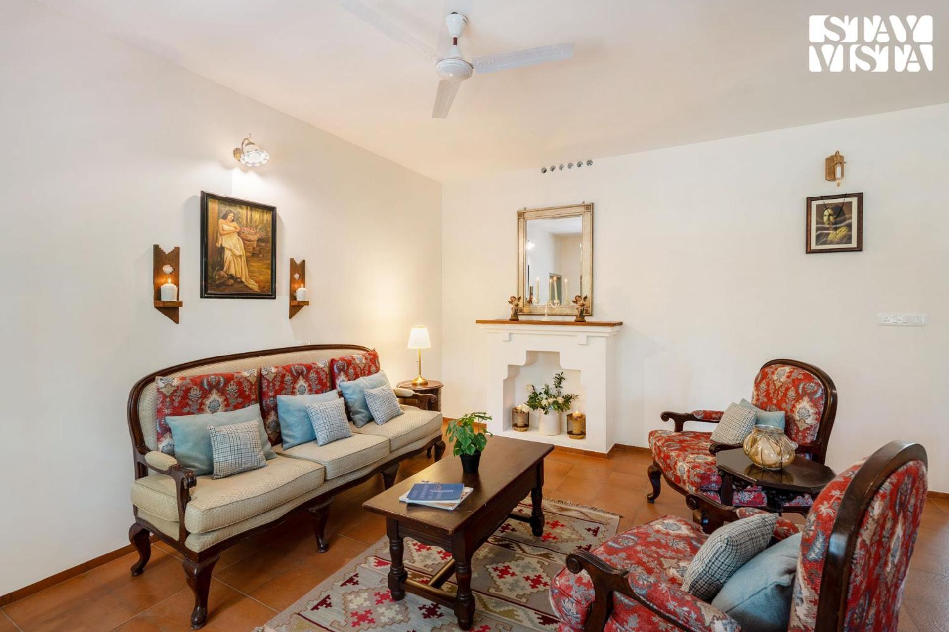 Stayvista At Catherine Cottage With Heater & Board Game Munnar Extérieur photo